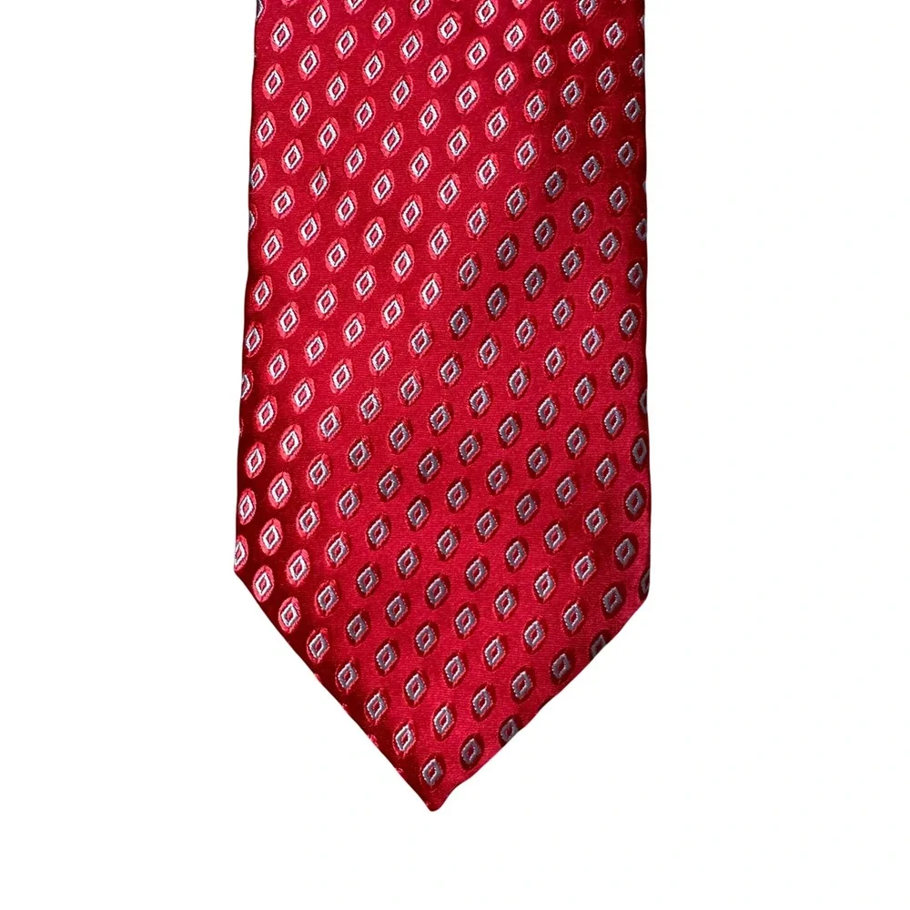 Maties by Caligiuri Red Silk Geometric Diamond Necktie Made in Italy Handmade
